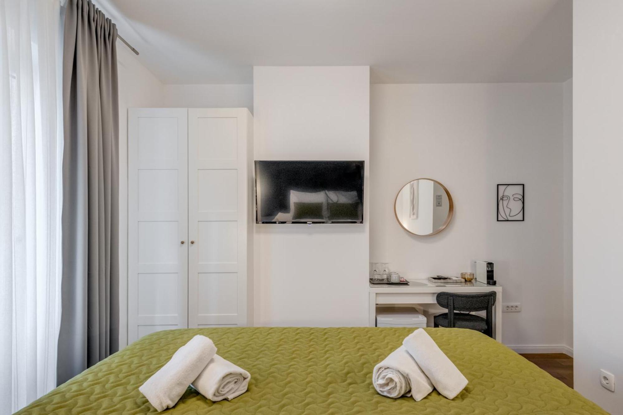 Finn Luxury Rooms Split Exterior photo