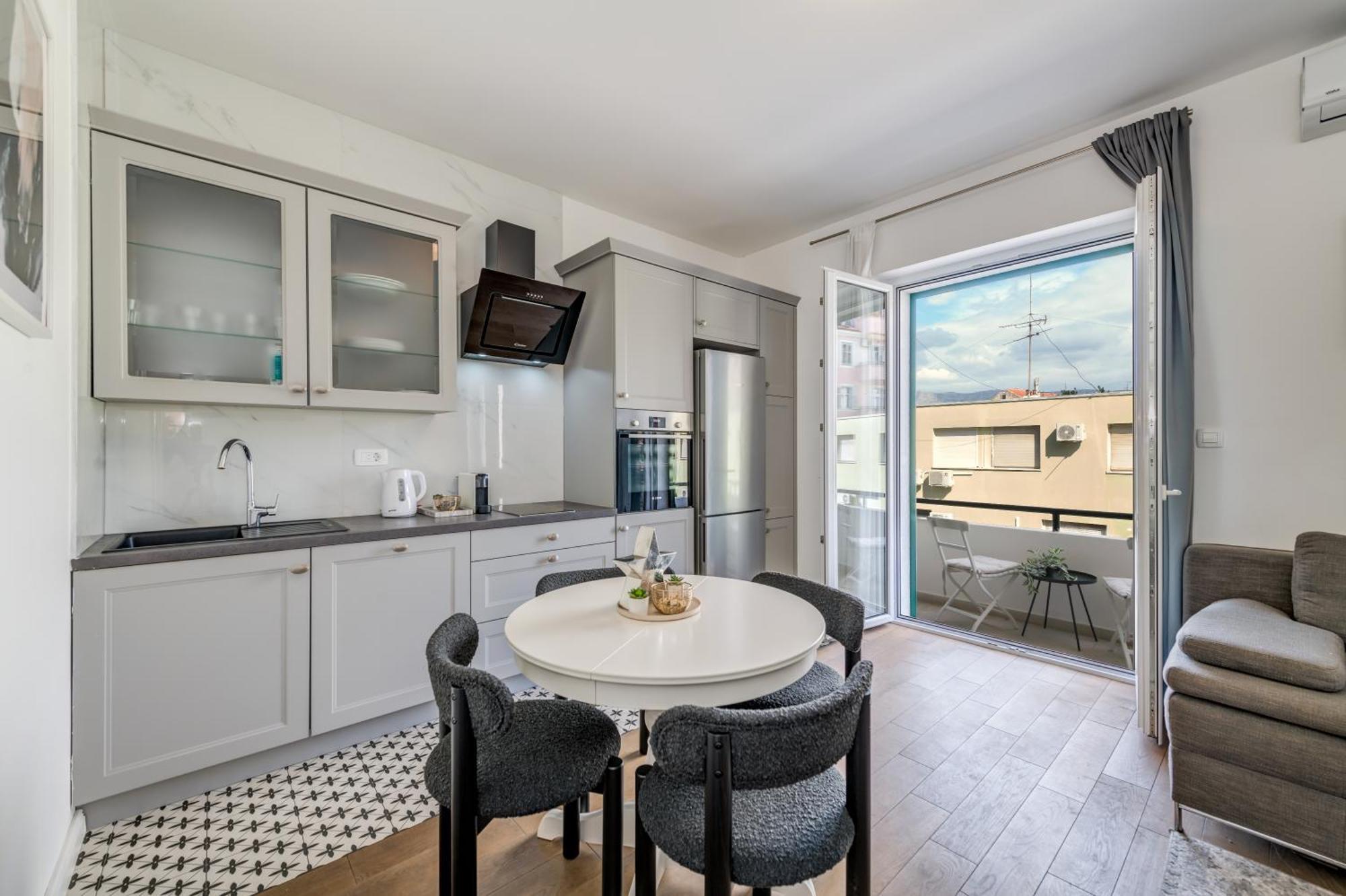 Finn Luxury Rooms Split Exterior photo